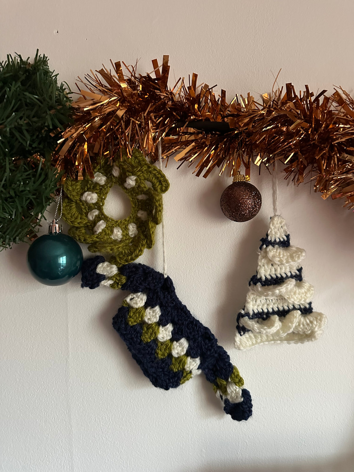 Christmas Decorations Pattern